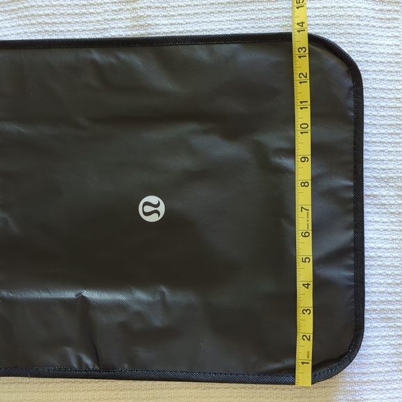 Lululemon Set Of 3 Large Black and White Tote Bags 17"X14" - Picture 4 of 4